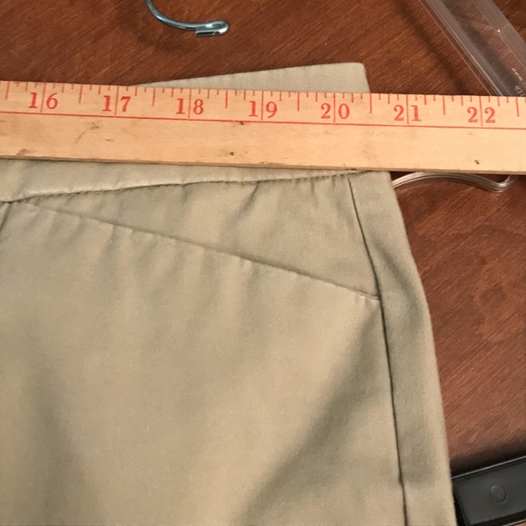 Worthington Khaki Pants Size 18 - Picture 4 of 6